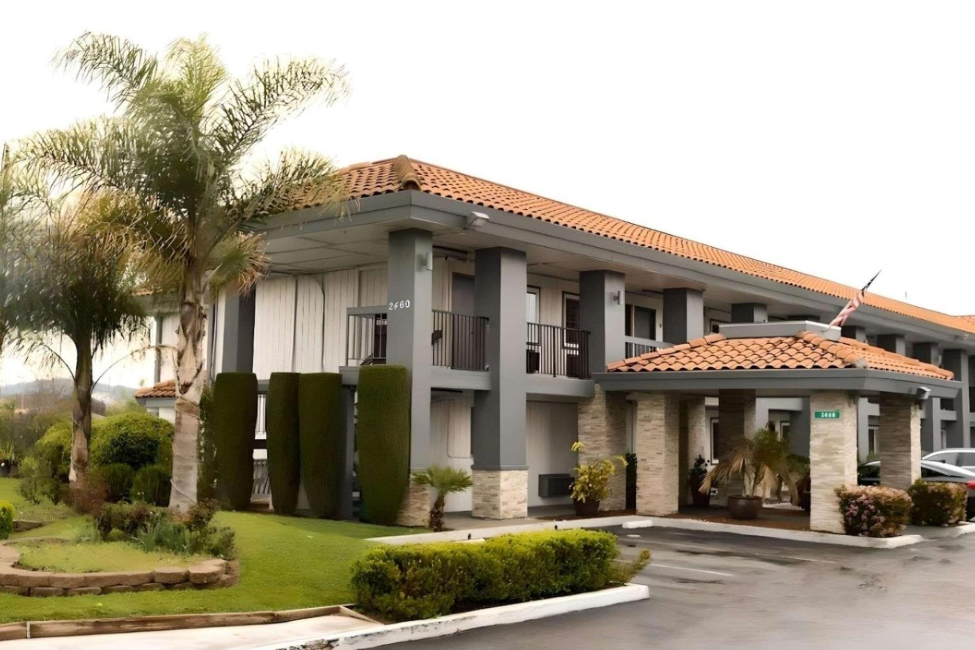 Rodeway Inn San Jose Hwy-101 Tully Rd Exit ภายนอก รูปภาพ