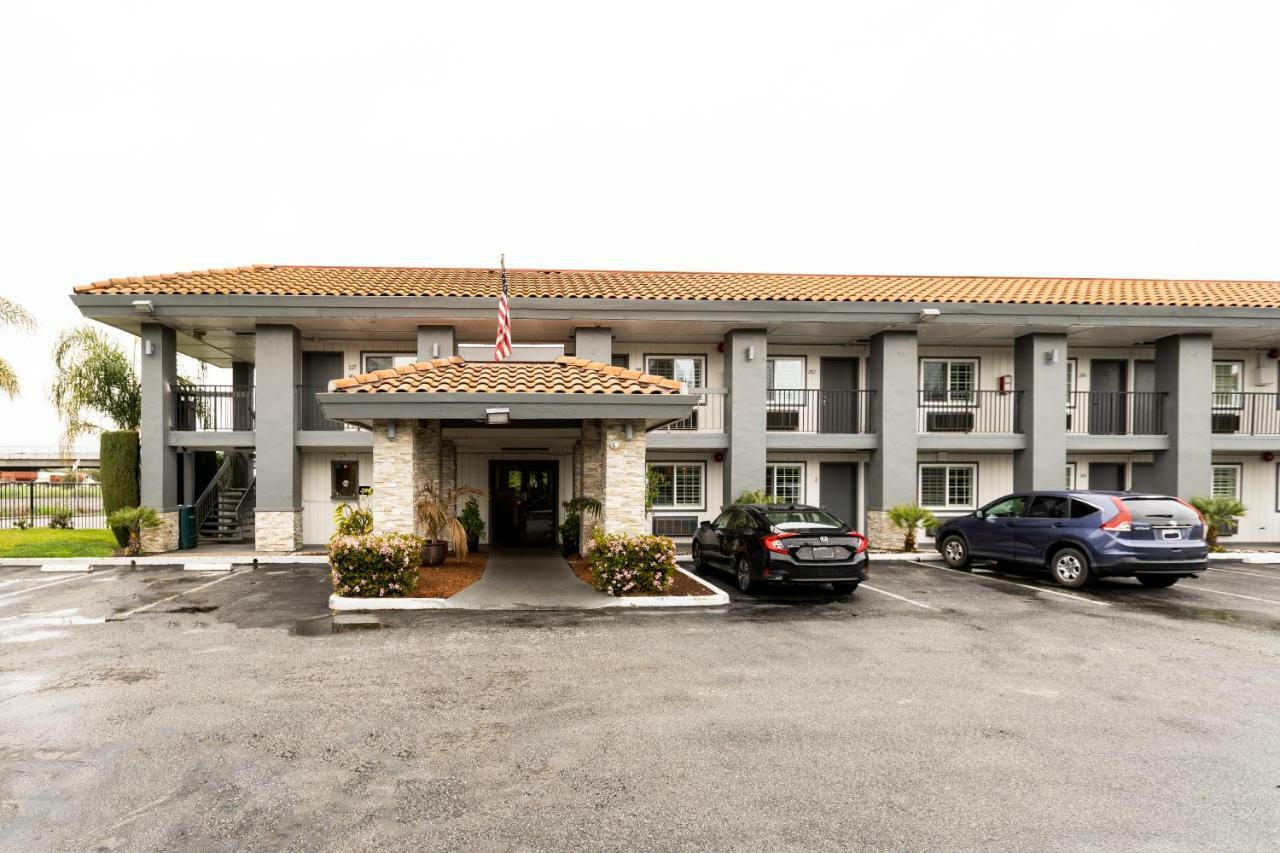 Rodeway Inn San Jose Hwy-101 Tully Rd Exit ภายนอก รูปภาพ